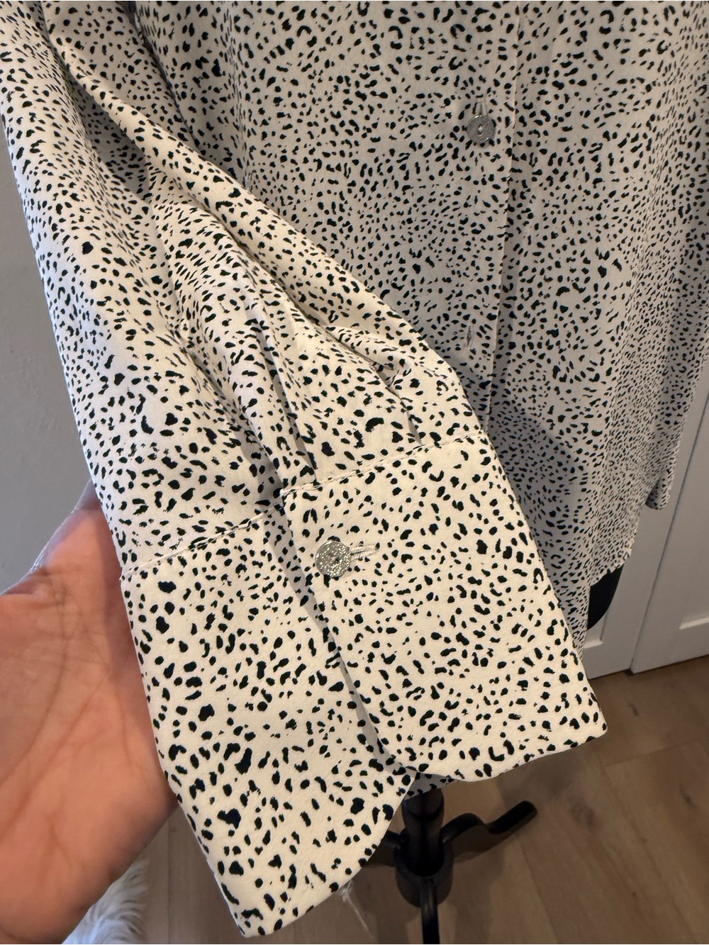 Zara Black and White Printed Collared Blouse - Picture 4 of 5